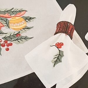 Mary Maxim Napkins 21954 Holly with red Ribbon Stamped Embroidery Kit NEW SEALED